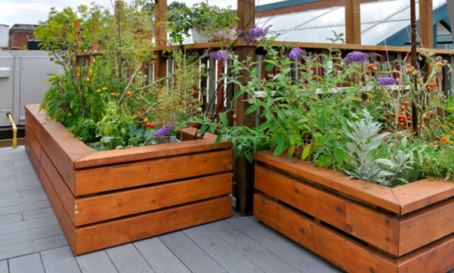 Diy Elevated Garden Beds You Can Build, How To Build Raised Garden Beds With Corrugated Metal