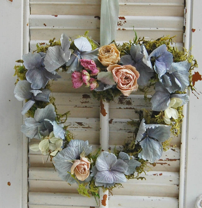 Charming Dried Floral Heart Wreath